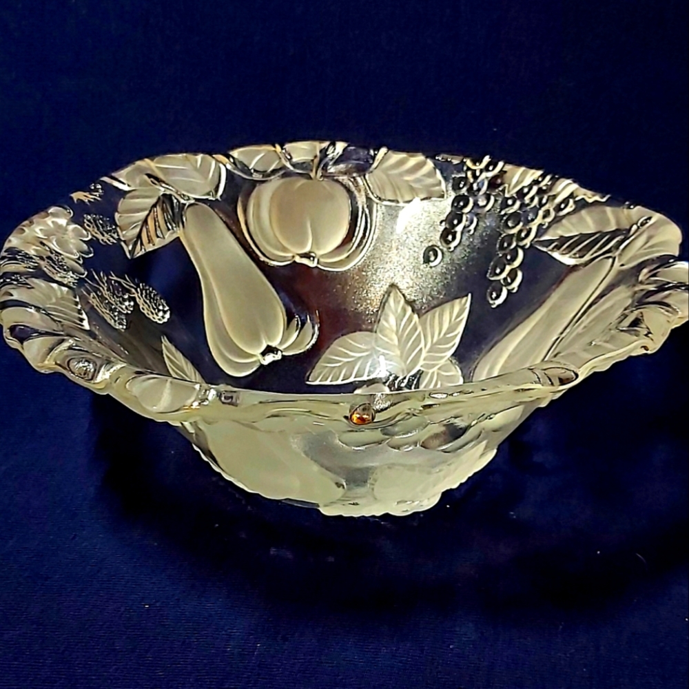 MIKASA Crystal